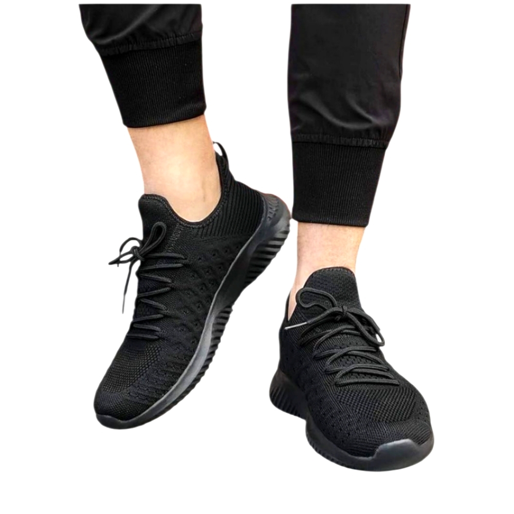 Men's Black Athletic Sneakers Size 11